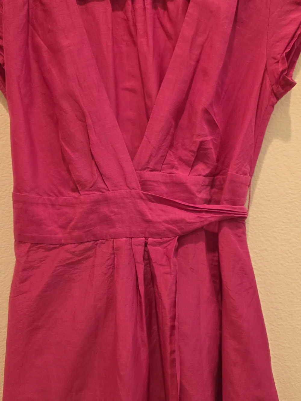 Banana Republic Silk Fuchsia wrap dress V-neck Cap-sleeve minimalist euro summer - Picture 4 of 10